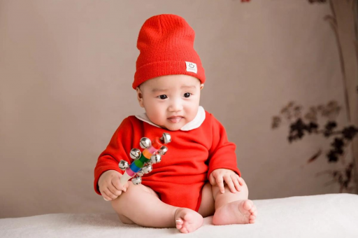 白山宝宝脸上湿疹 白山宝宝脸上湿疹