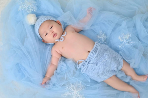 白山宝宝几个月可以吃蛋黄 白山宝宝几个月可以吃蛋黄